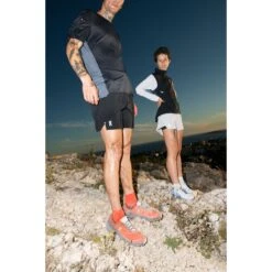 On Running On Zapatillas Trail Running - Cloudventure - Flare & Mulberry -Deportes Ropa Tienda on cloudventure running shoe flare mulberry 10 1028400