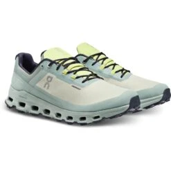 On Running On Zapatillas Trail Running - Cloudvista Waterproof - Chalk & Moss